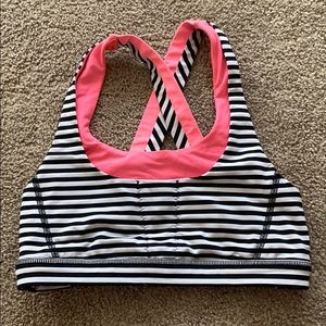 Lululemon sports bra. Size 4.
